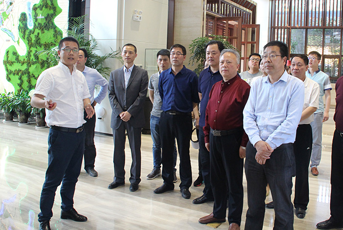 市城投公司聯(lián)合市建筑勘察設(shè)計院赴西安學(xué)習(xí)高端住宅項(xiàng)目建設(shè)工作