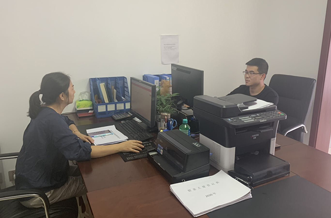 商山早行物業(yè)管理有限公司開展“知廉潔、嚴紀律”黨紀法規(guī)知識學習測試活動